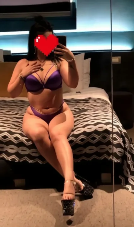 Escortă Sector 2 — Simona