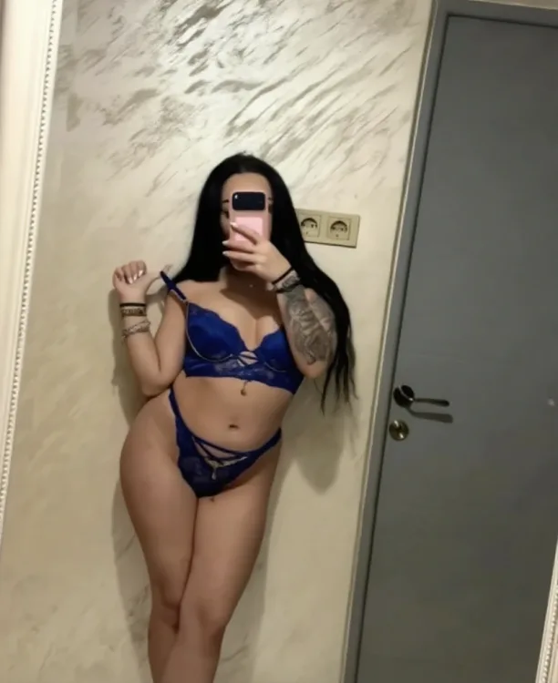 Escortă Sector 6 — Profil