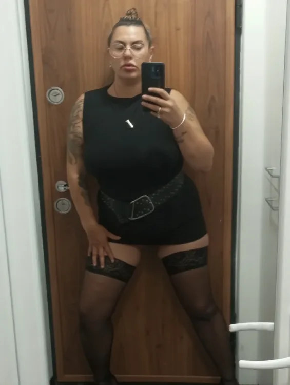 Escortă Brăila — Profil