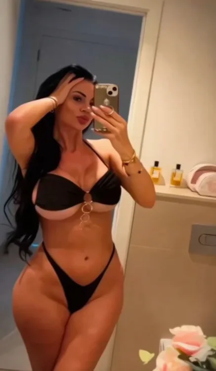 Escortă Botoșani — Maia