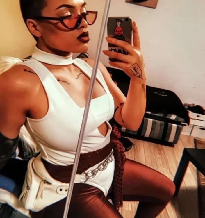 Escortă Oradea — Antonia