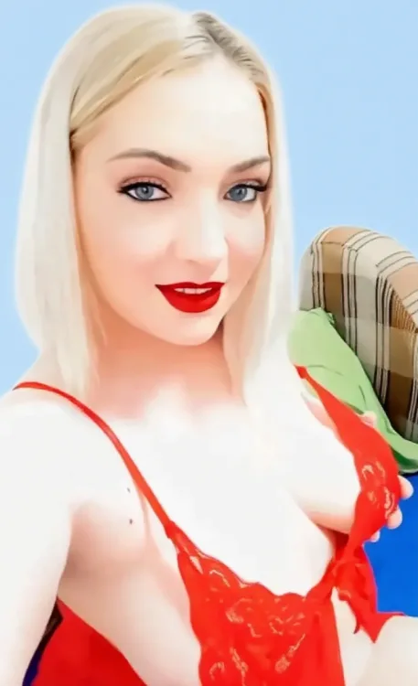 Escortă Arad — Maya