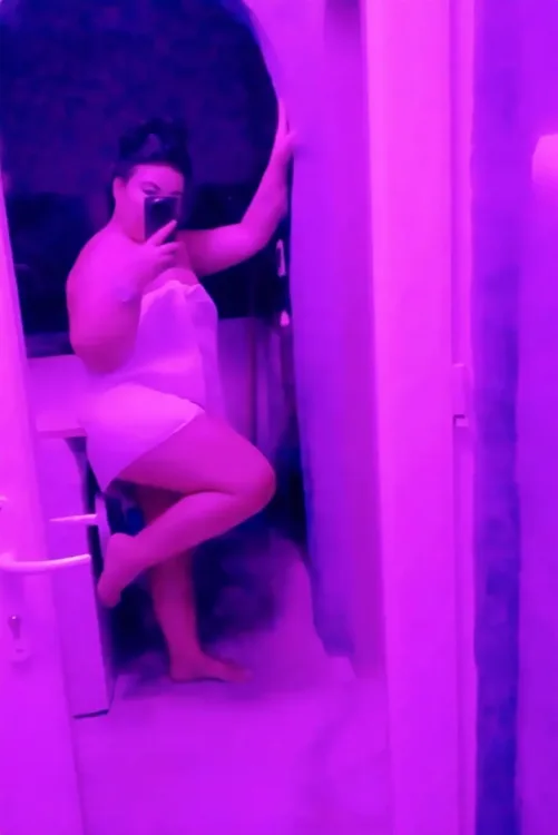 Escortă Arad — Profil