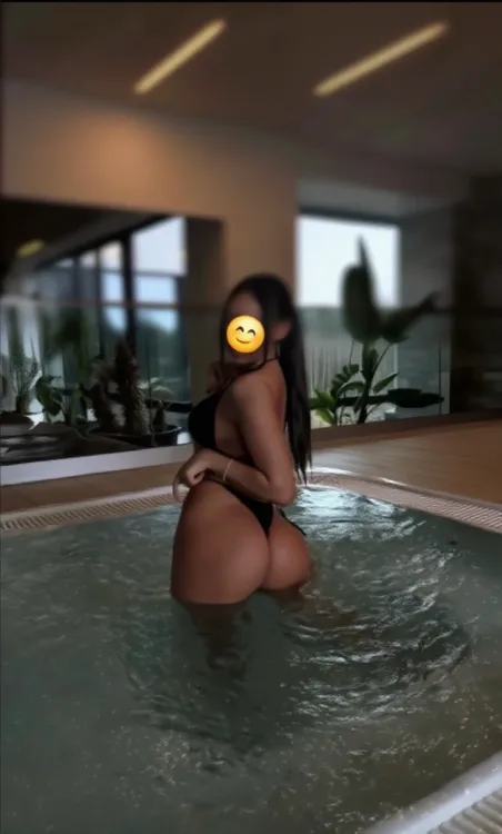 Escortă Alba Iulia — Karla