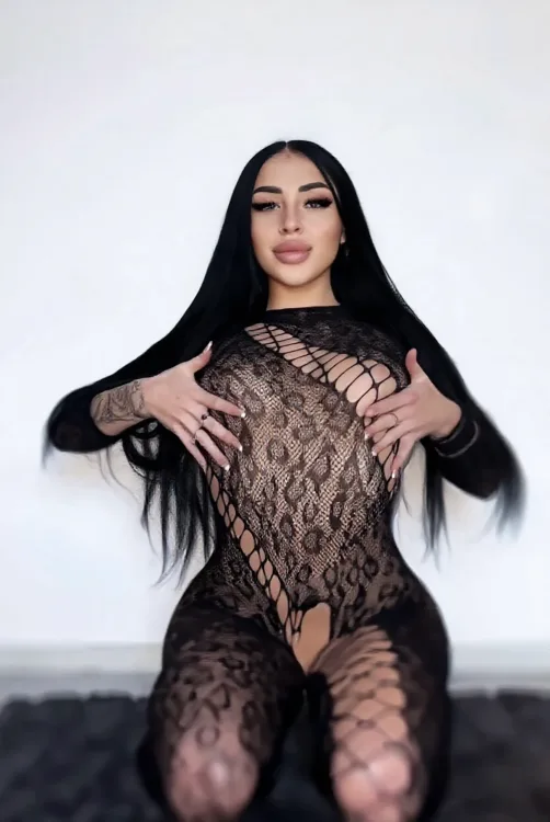 Escortă Sector 2 — Eva