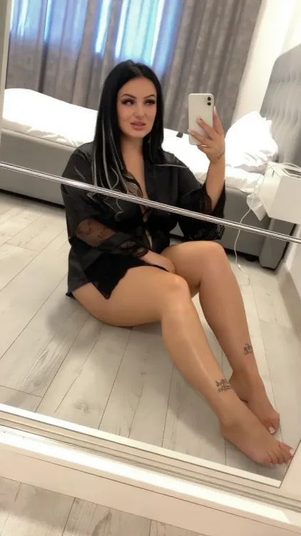 Escortă Sector 3 — Profil