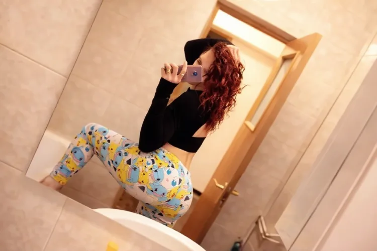 Escortă Sector 2 — Roxana