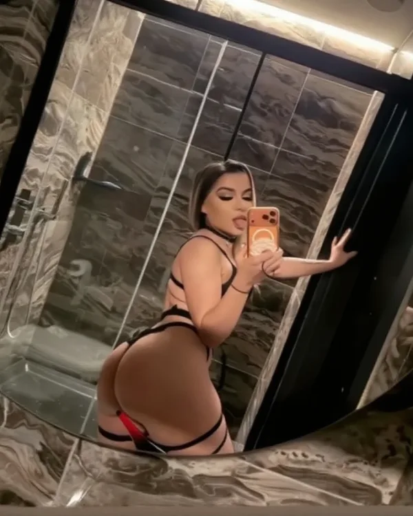 Escortă Brașov — Profil