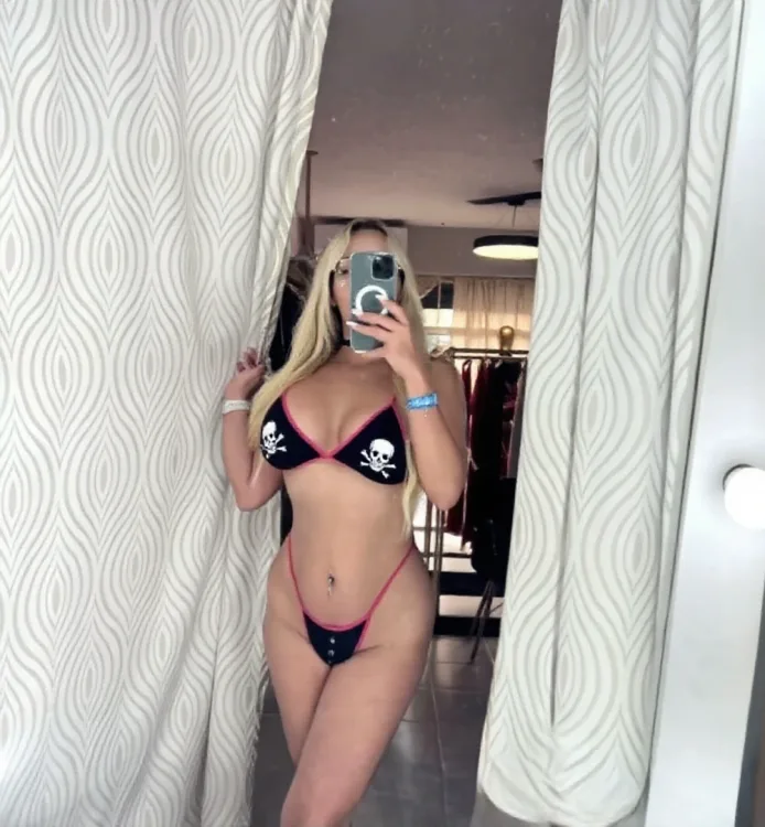 Escortă Satu Mare — Profil