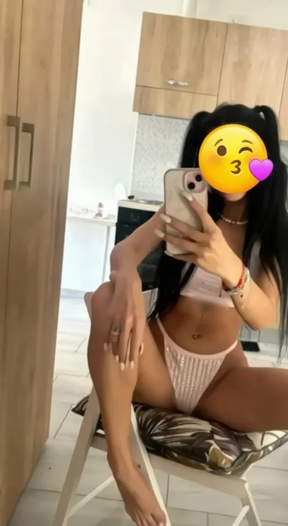 Escortă Focșani — Alina