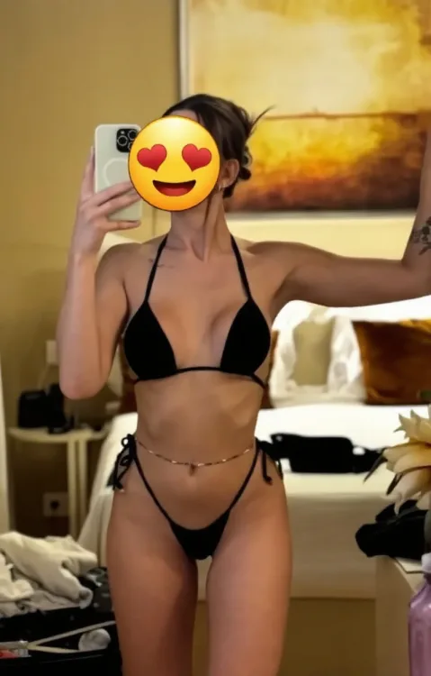 Escortă Focșani — Maya