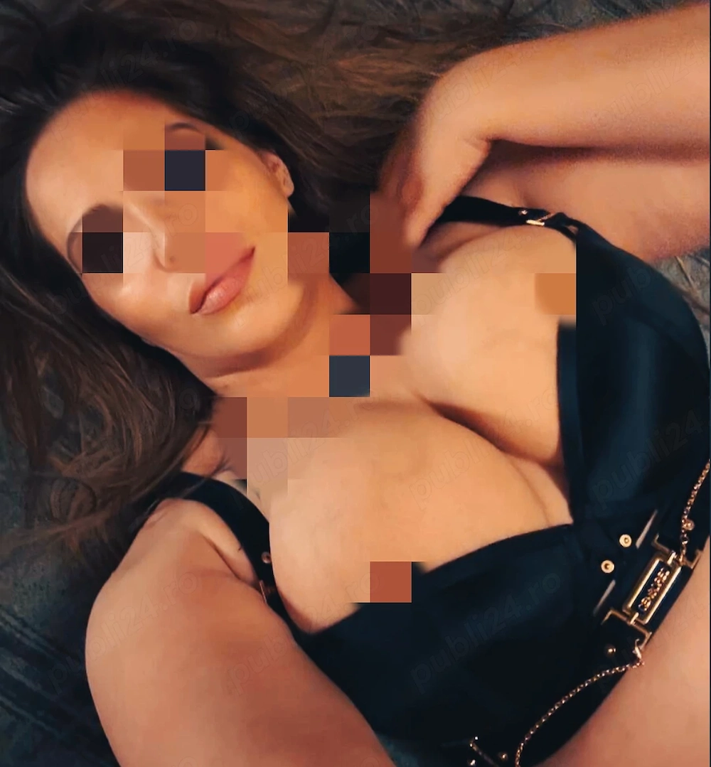 Fotografie profil escortă Escortă în Râmnicu Vâlcea, România 4
