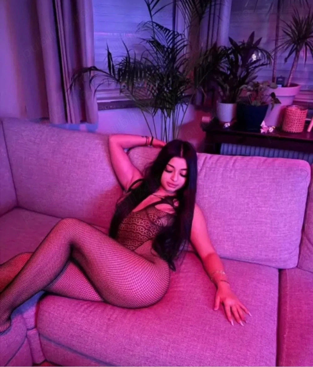 Fotografie profil escortă Escortă în Suceava, România 2
