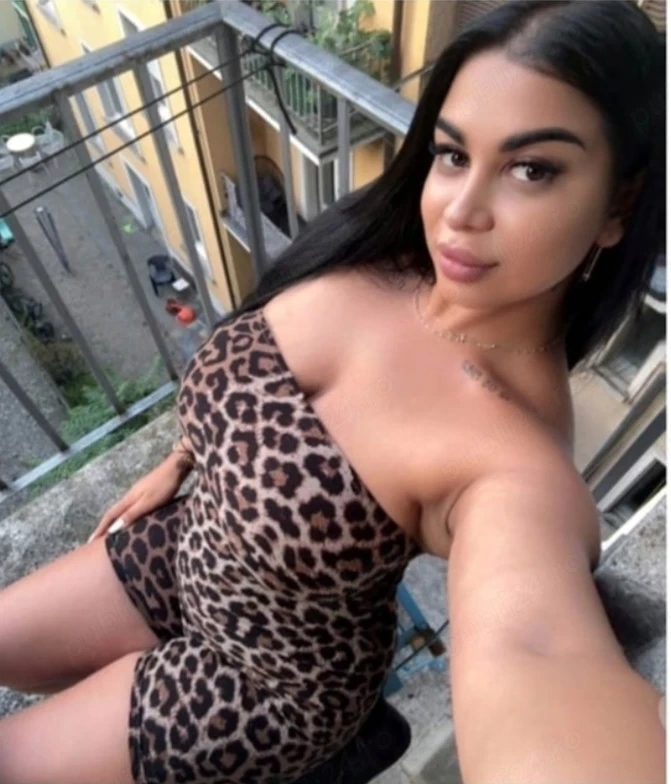 Fotografie profil escortă Escortă în Sibiu, România 2