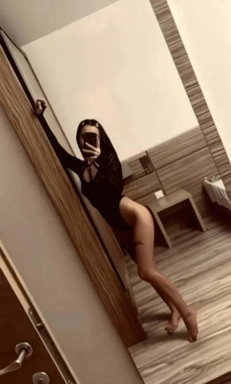 Escortă Ploiești — Dea