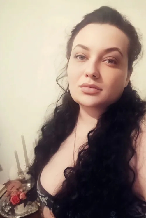 Escortă Ploiești — Profil
