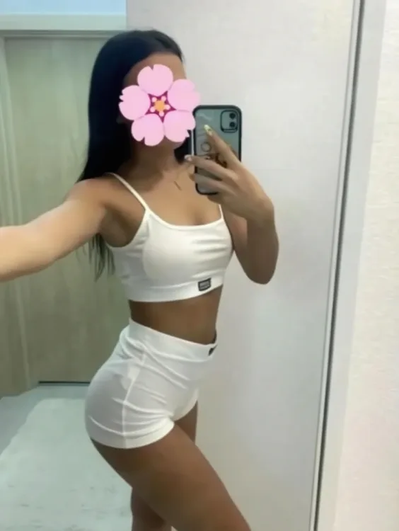 Escortă Slatina — Profil