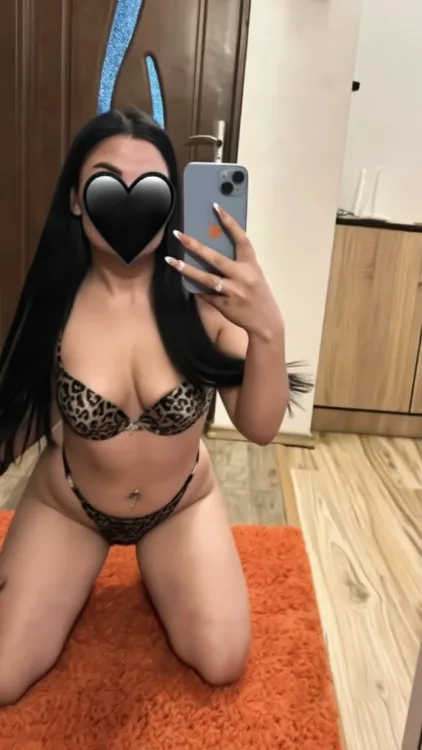 Escortă Slatina — Ranya
