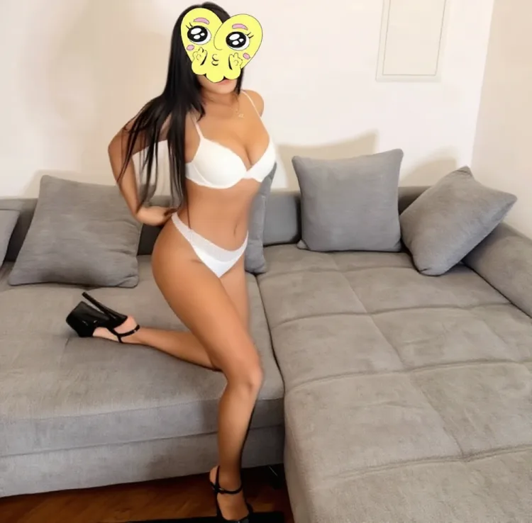 Escortă Piatra Neamț — Profil
