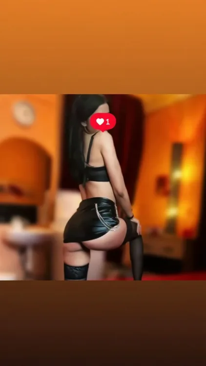Escortă Piatra Neamț — Delia