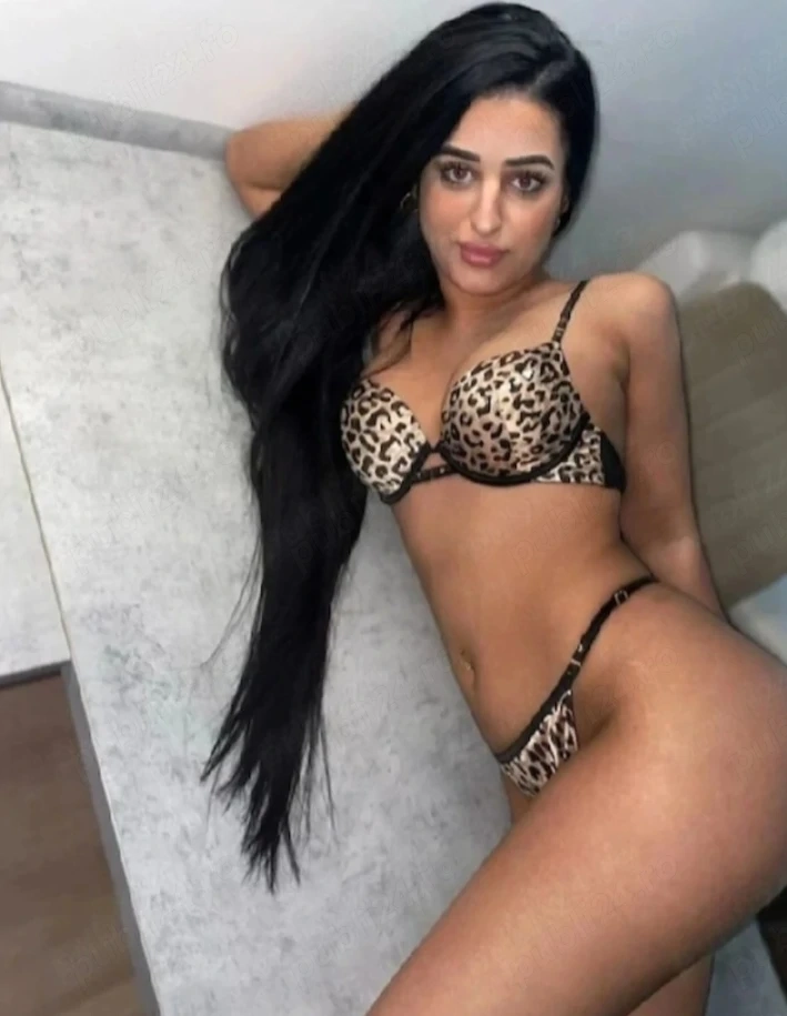Fotografie profil escortă Escortă în Roman Roman