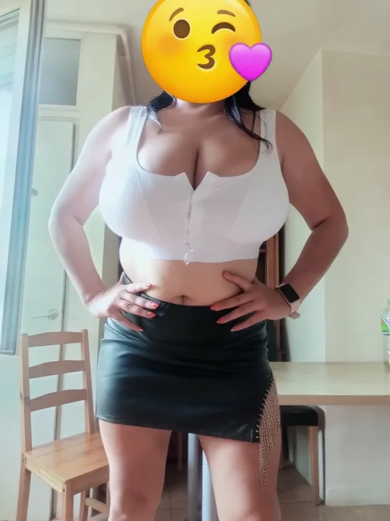 Escortă Târgu Mureș — Natalia