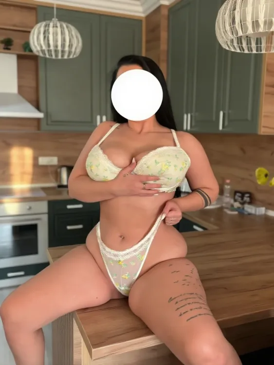 Escortă Drobeta-Turnu Severin — Profil