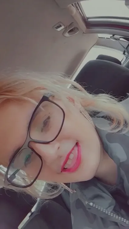 Escortă Drobeta-Turnu Severin — Profil