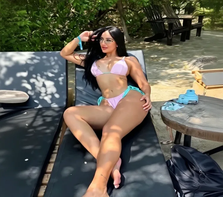 Escortă Pipera — Profil