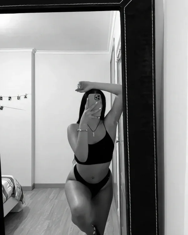 Escortă Iași — Profil