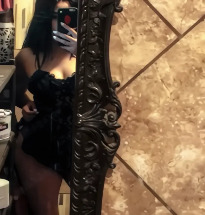 Escortă Iași — Profil