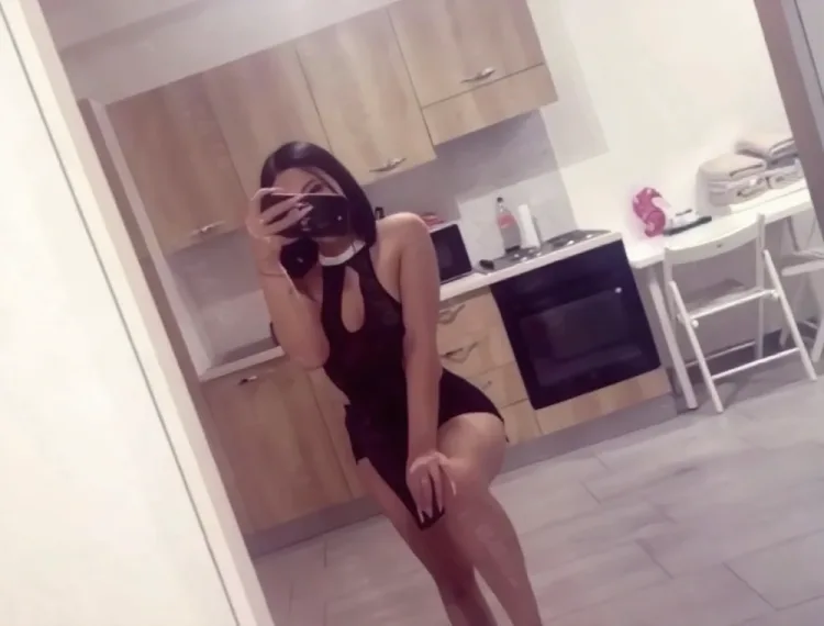 Escortă Iași — Profil