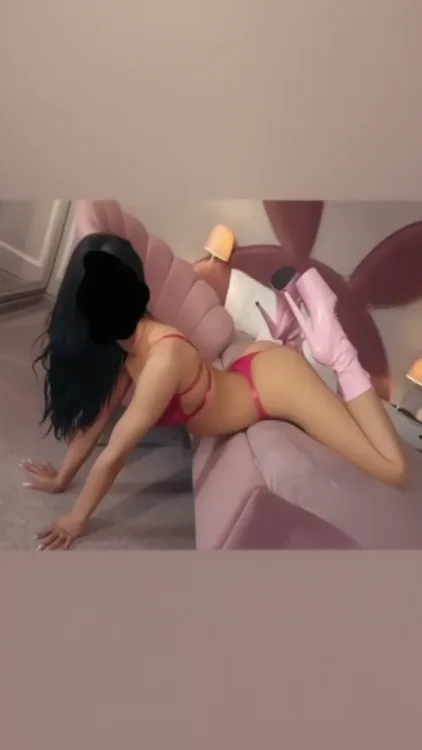 Escortă Targu Jiu — Profil