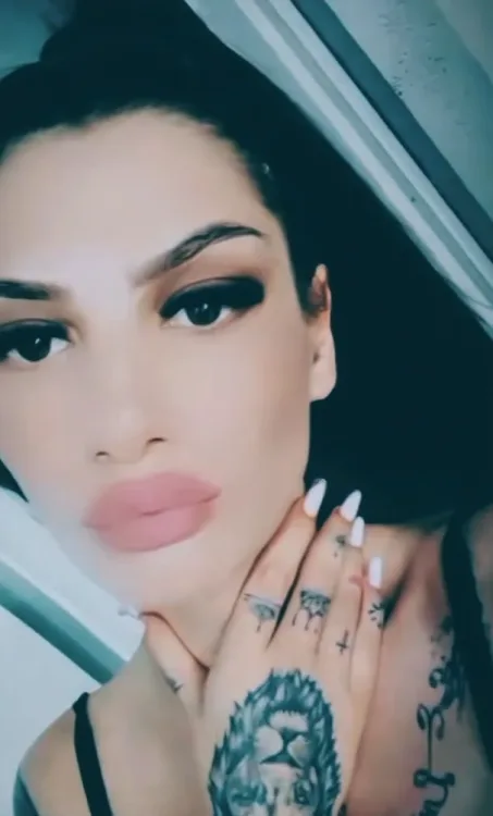 Escortă Galați — Profil