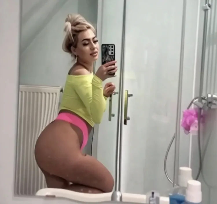 Escortă Galați — Profil