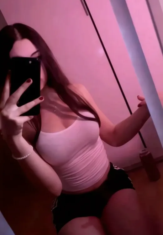 Escortă Craiova — Profil