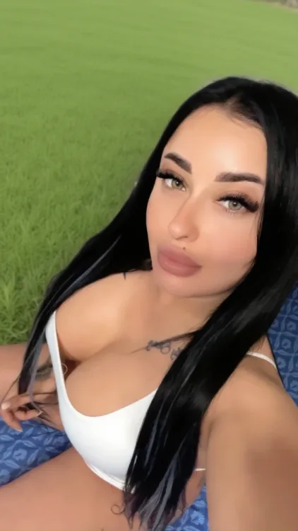 Escortă Craiova — Adelina
