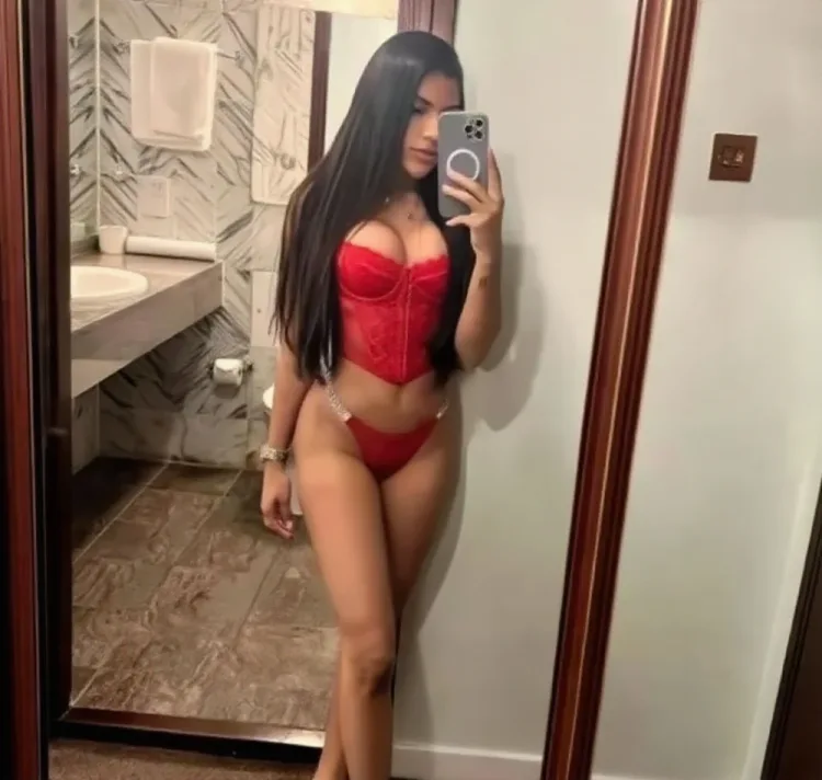 Escortă Craiova — Profil