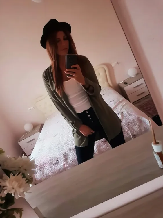 Escortă Craiova — Profil