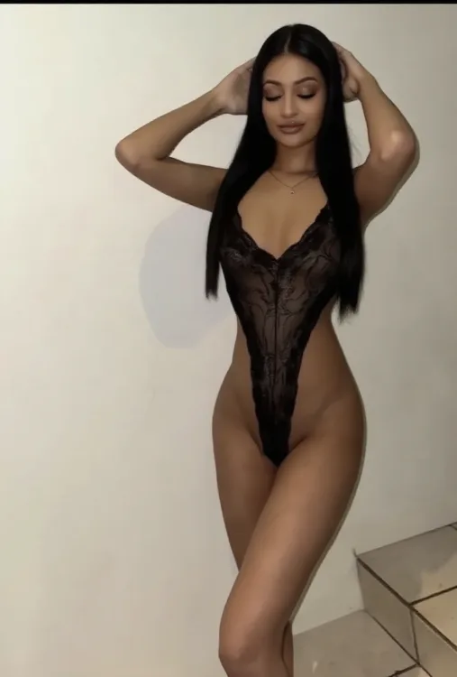 Escortă Craiova — Diana