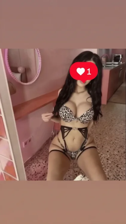 Escortă Râmnicu Vâlcea — Roberta