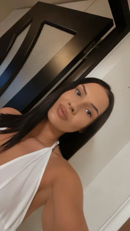 Escortă Satu Mare — Eva