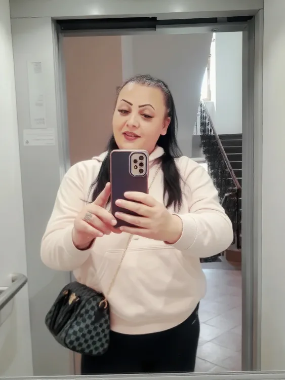 Escortă Satu Mare — Profil