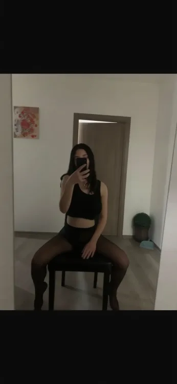Escortă Zalau — Izabela