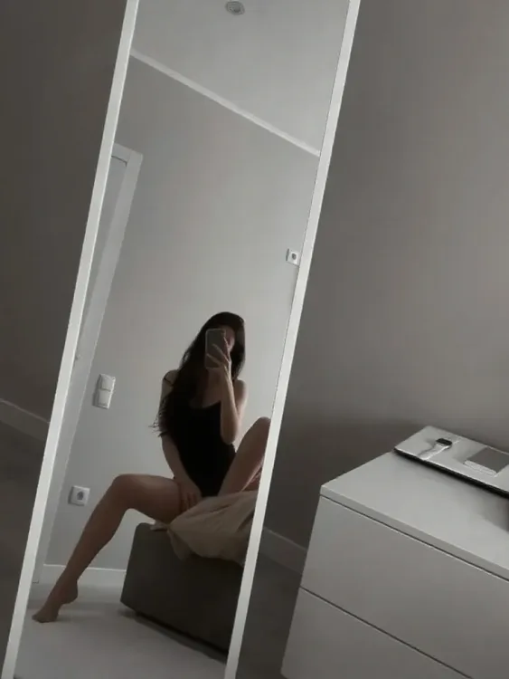 Escortă Iași — Profil