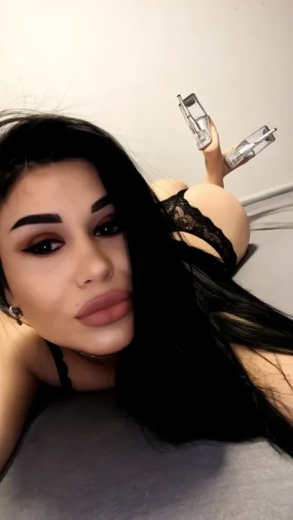 Escortă Targu Jiu — Amirra