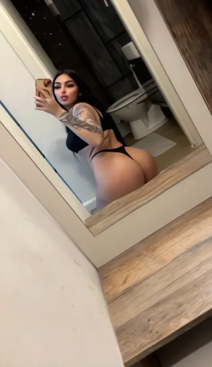 Escortă Targu Jiu — Corina