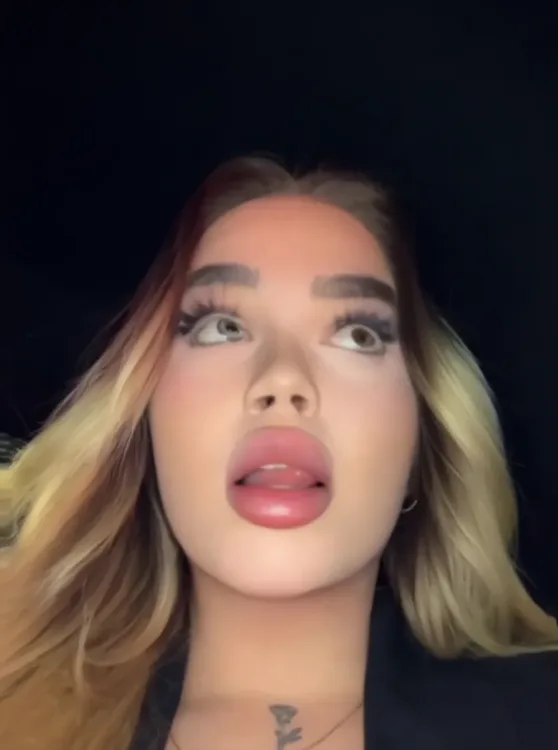 Escortă Targu Jiu — Ana