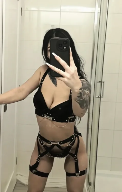 Escortă Craiova — Maria
