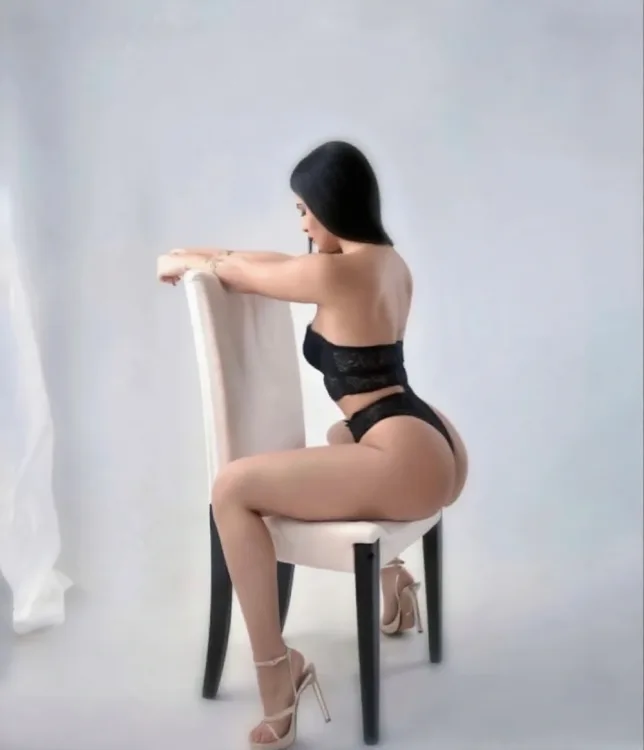 Escortă Craiova — Ana